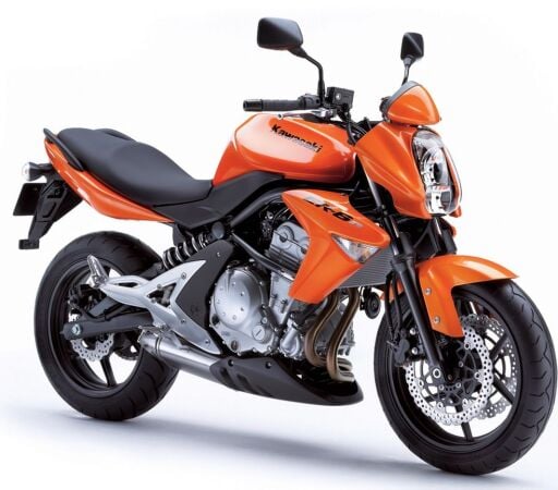 Kawasaki ER-6 Lastik